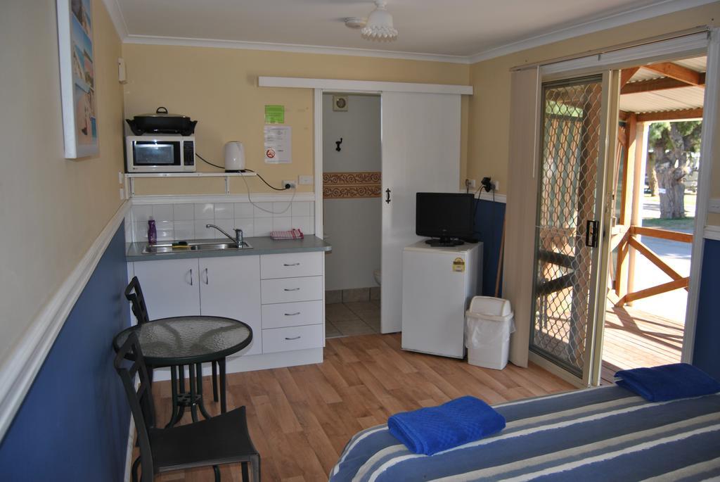 Port Gregory Caravan Park Exterior photo